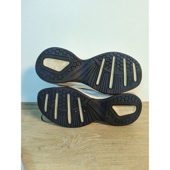 New Balance 619v2 White Navy Walking Shoes MX619WN2 Mens Size 9 4E Dad Shoe - Picture 10 of 11